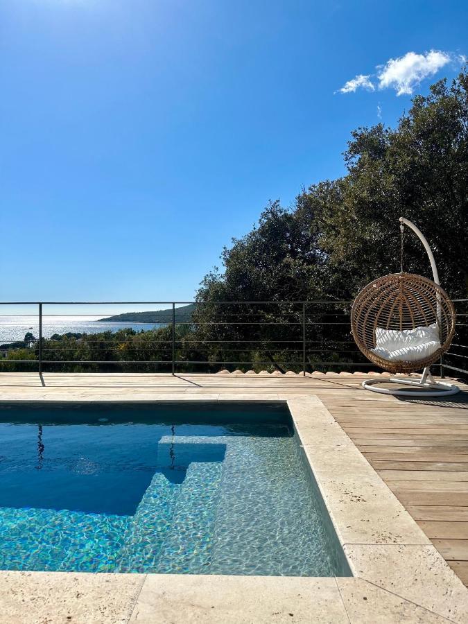 Villas De Standing Avec Magnifique Vue Mer Et Piscines Privees, Sagone Sagone  Eksteriør billede
