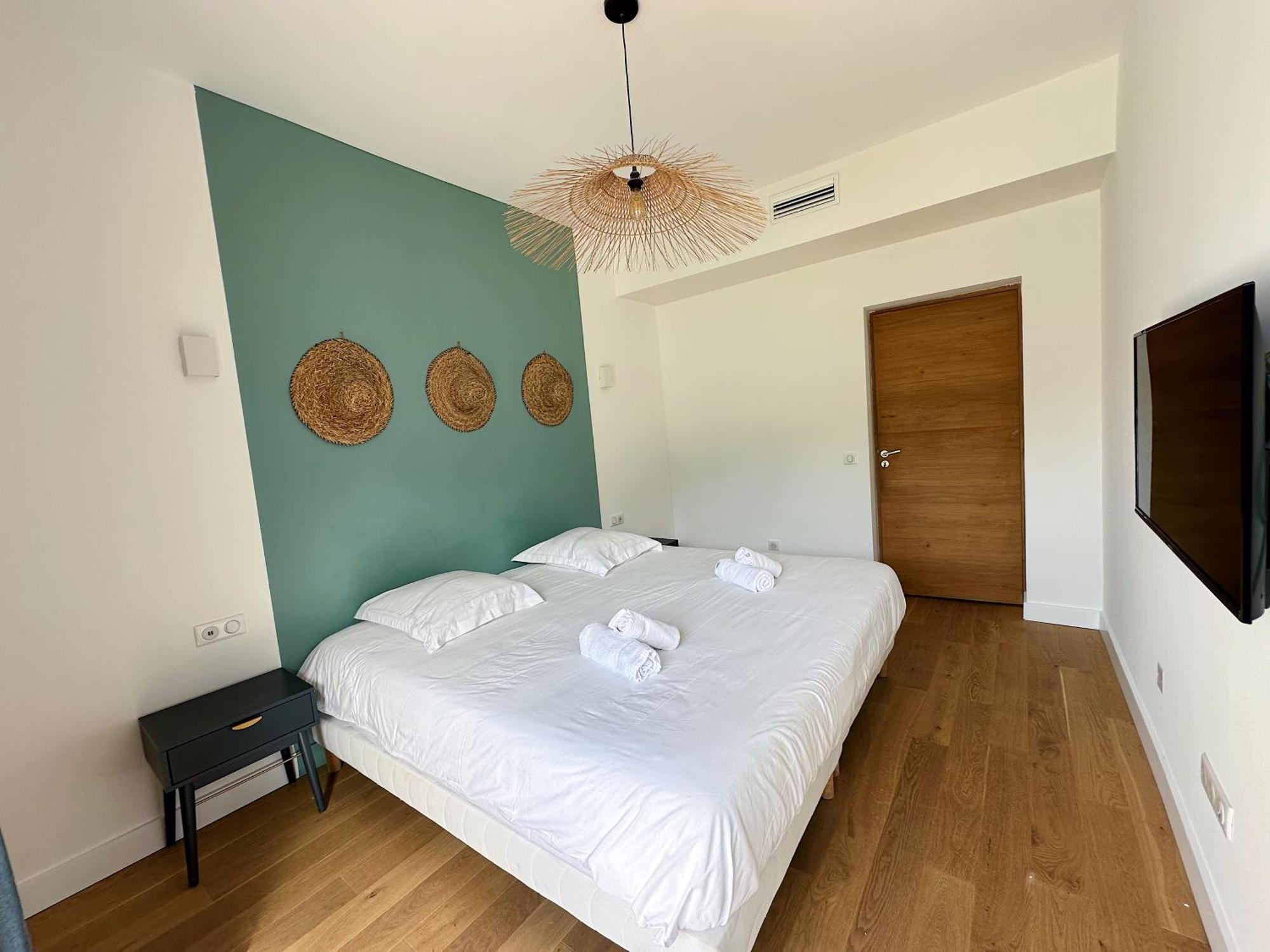 Villas De Standing Avec Magnifique Vue Mer Et Piscines Privees, Sagone Sagone  Eksteriør billede